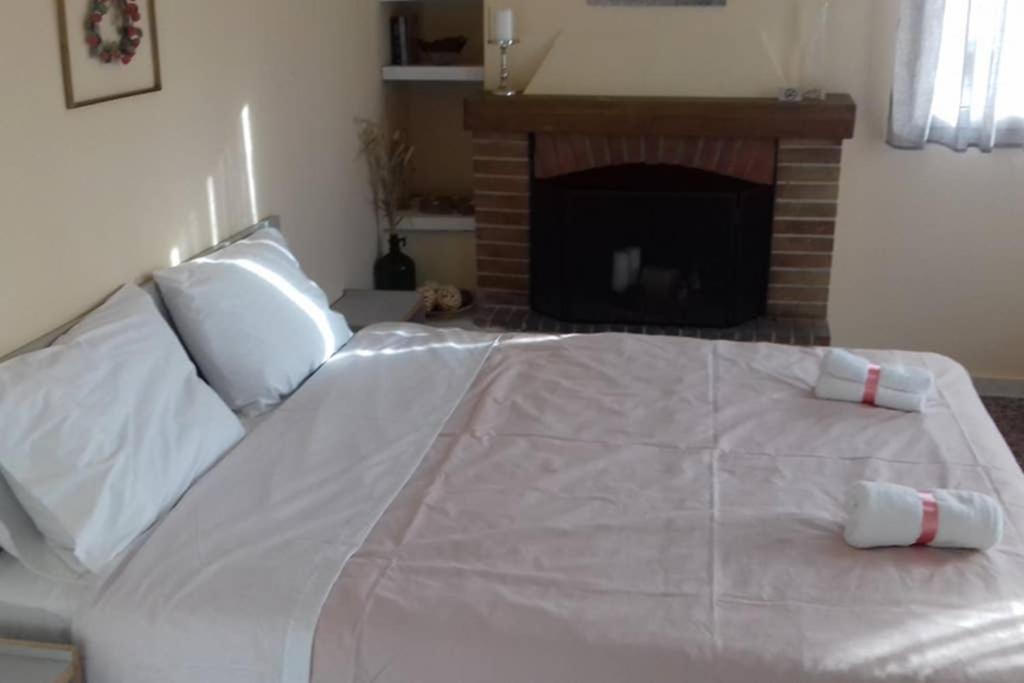 Paris House 1 Apartment Patras Luaran gambar