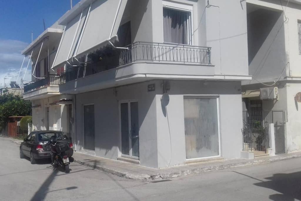 Paris House 1 Apartment Patras Luaran gambar