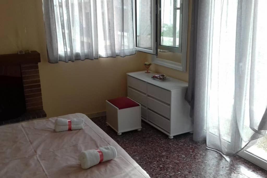 Paris House 1 Apartment Patras Luaran gambar