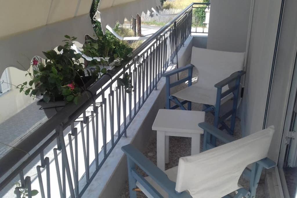 Paris House 1 Apartment Patras Luaran gambar